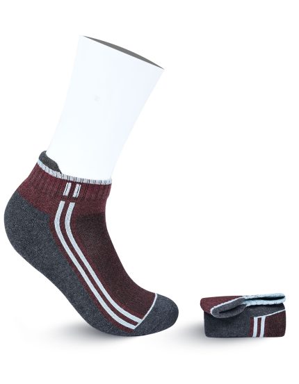 Red Geometric Anklet Socks