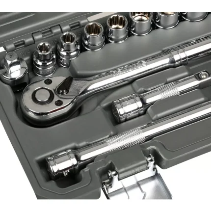 Halfords 18 Piece 3-8 Inch Drive Imperial Socket Set