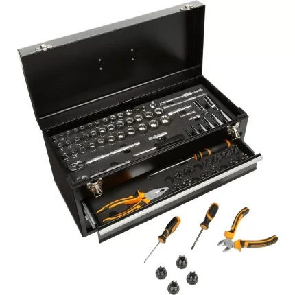 Halfords 186 Piece Maintenance Tool Kit