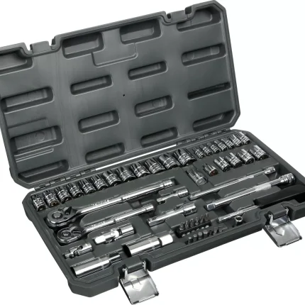 Halfords 50 Piece 1-4 & 3-8 Inch Drive Metric Socket Set